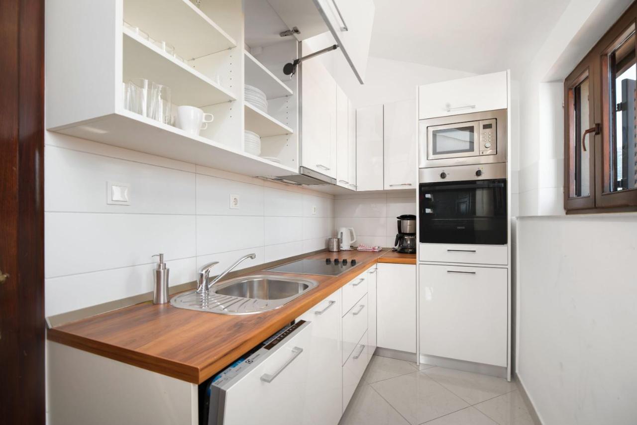 Luxury Apartments Perko Kaštela Exterior foto
